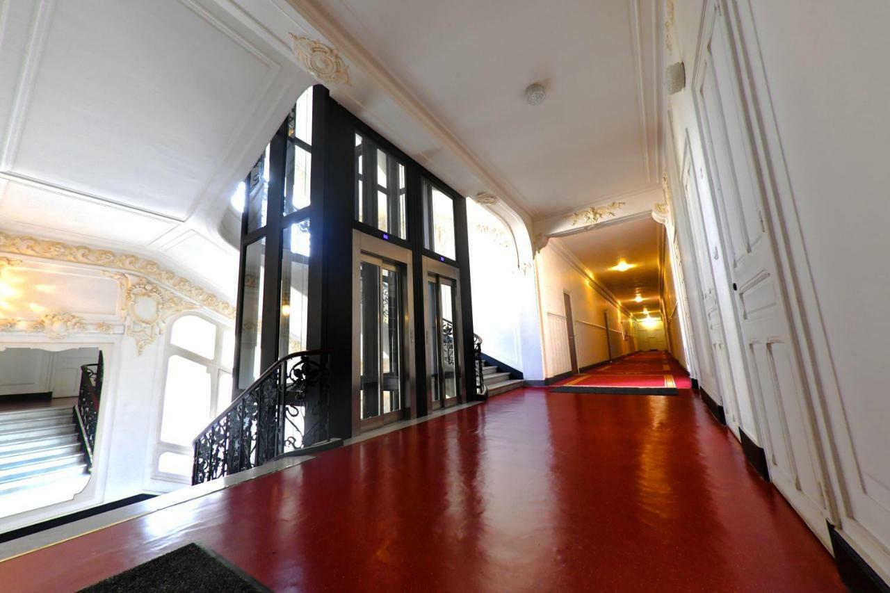 Winter Palace Μεντόν Εξωτερικό φωτογραφία